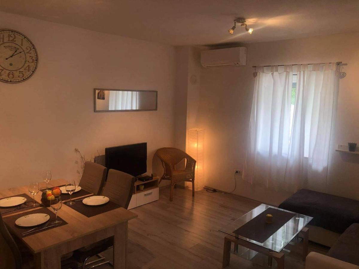 Apartmani Dokic Bale Exterior foto